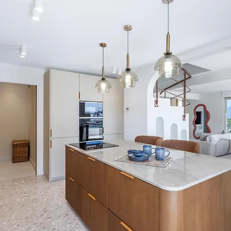 Pick A Flat's Penthouse In - L'eden Saint-Tropez