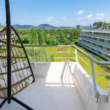 Pick A Flat's Penthouse In - L'eden Appartamento