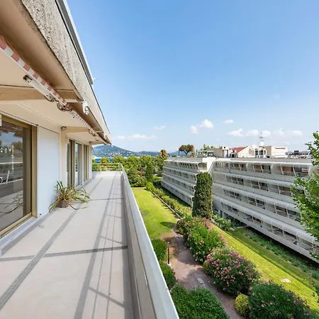 Appartamento Pick A Flat's Penthouse In - L'eden