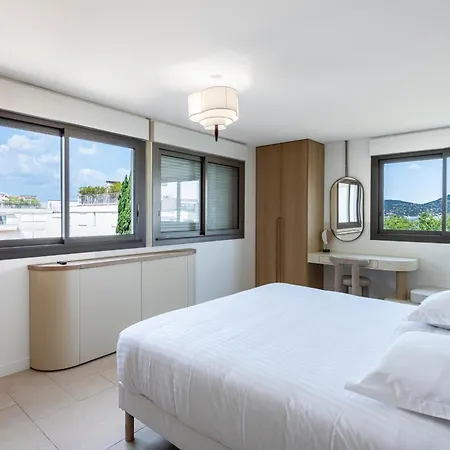 Pick A Flat's Penthouse In - L'eden Apartment Saint-Tropez